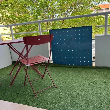 Bienvenue Au Cocon D'Alyssa Apartment Langon  Luaran gambar