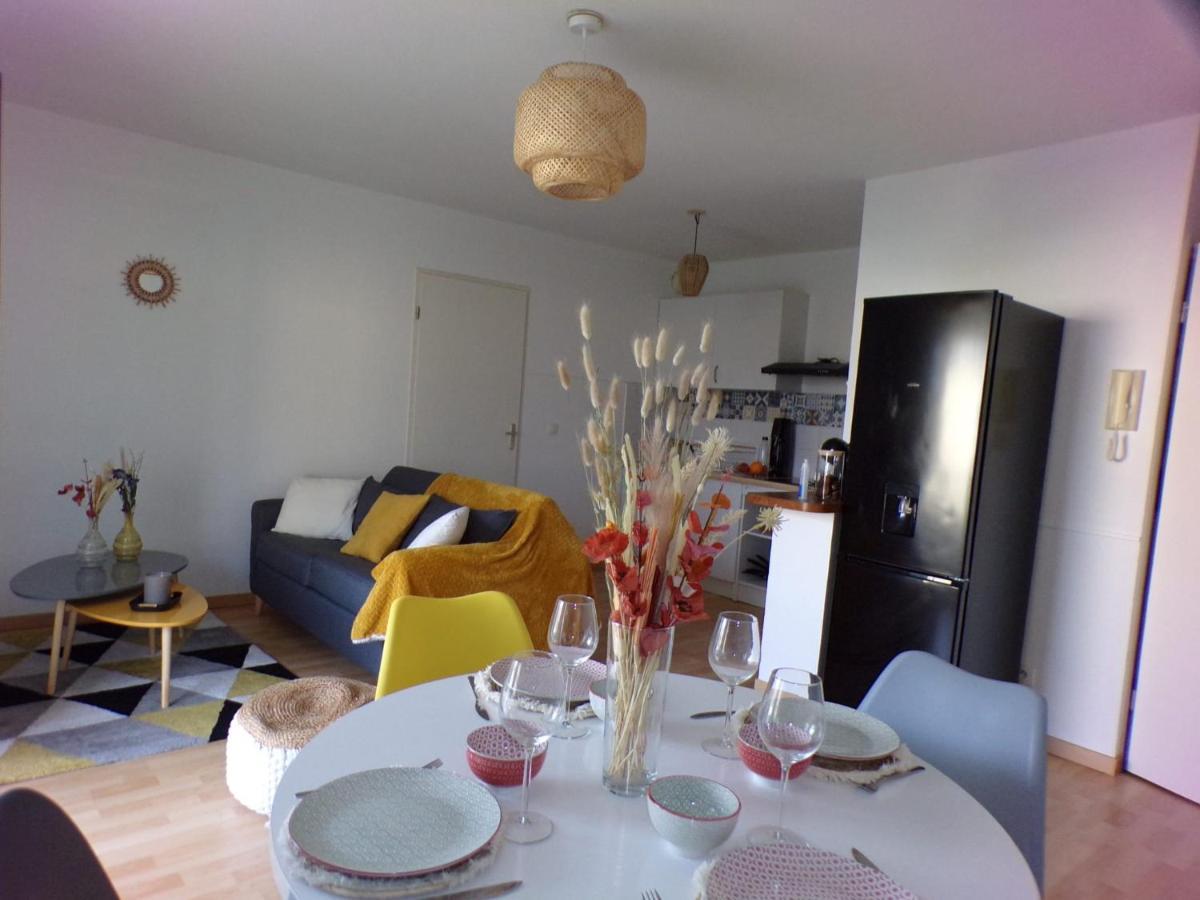 Bienvenue Au Cocon D'Alyssa Apartment Langon  Luaran gambar