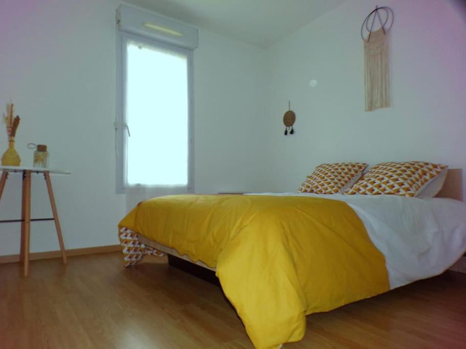 Bienvenue Au Cocon D'Alyssa Apartment Langon  Luaran gambar