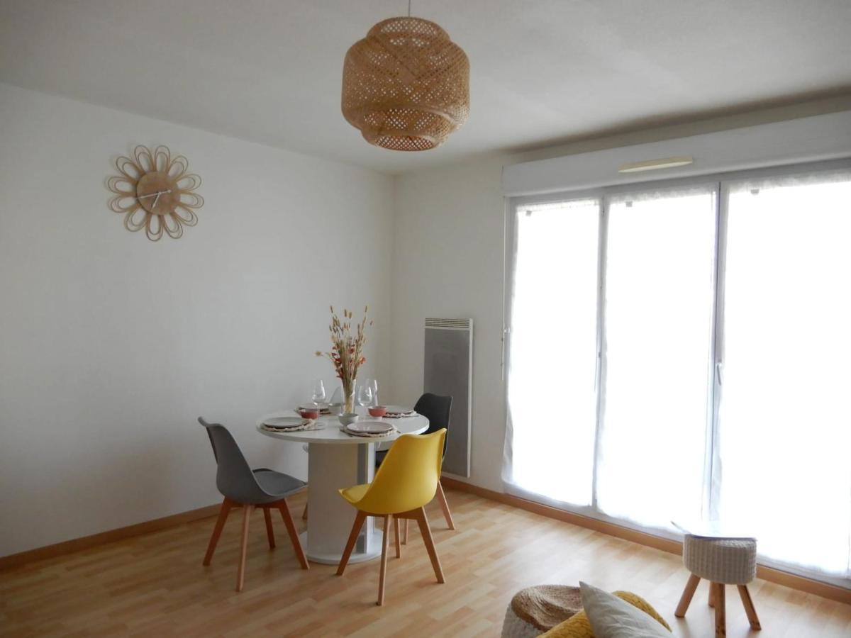 Bienvenue Au Cocon D'Alyssa Apartment Langon  Luaran gambar